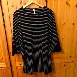 Black and Silver dress for Girls (Large 10/12)